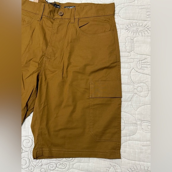 NWT Prana Men’s Double Peak Short Sz 32 10” inseam Antique Bronze UPF 50+ - Picture 5 of 9